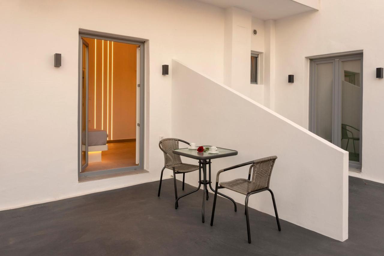 Linea Luxury Suites Fira  Exterior foto