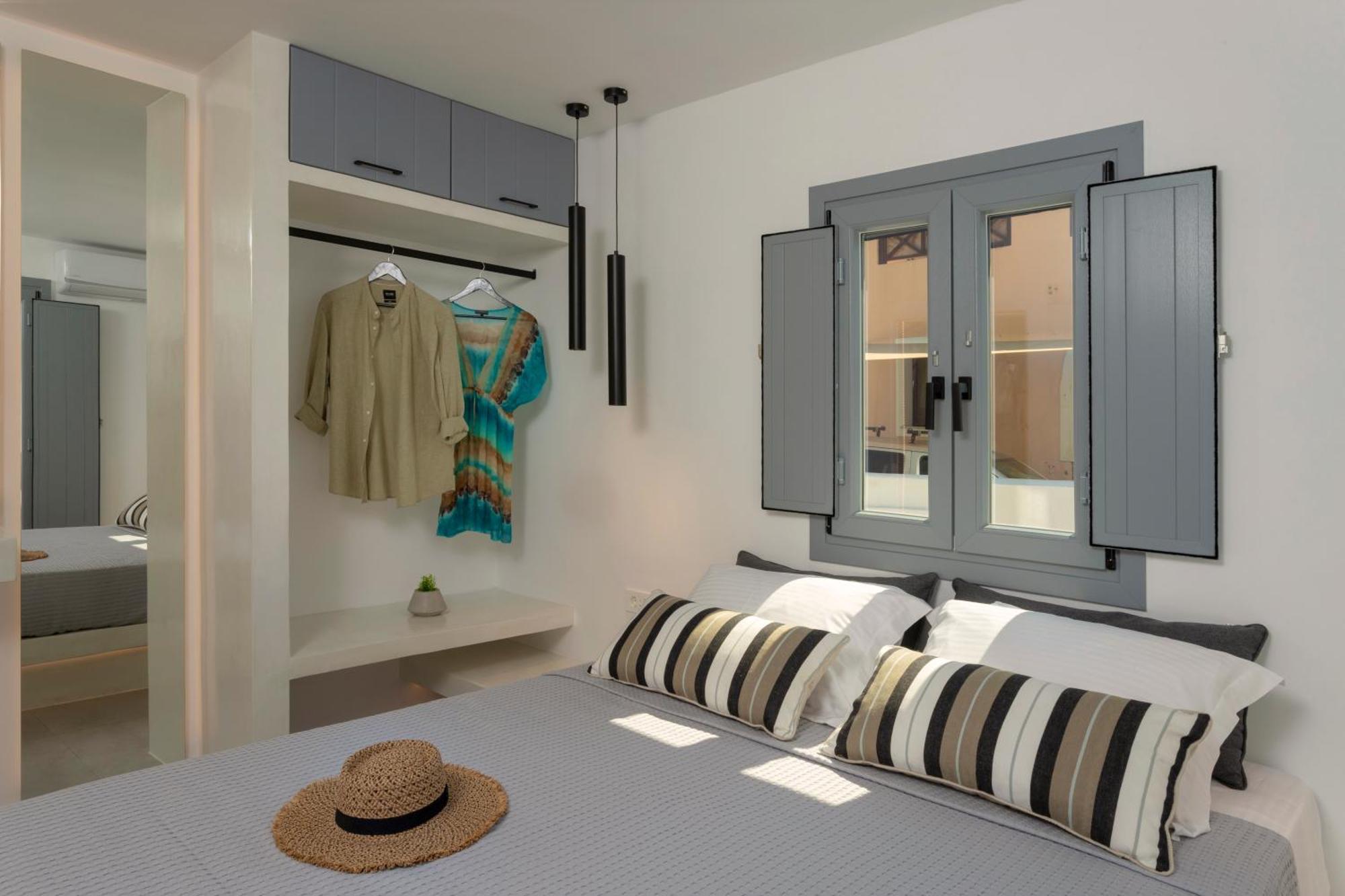 Linea Luxury Suites Fira  Exterior foto