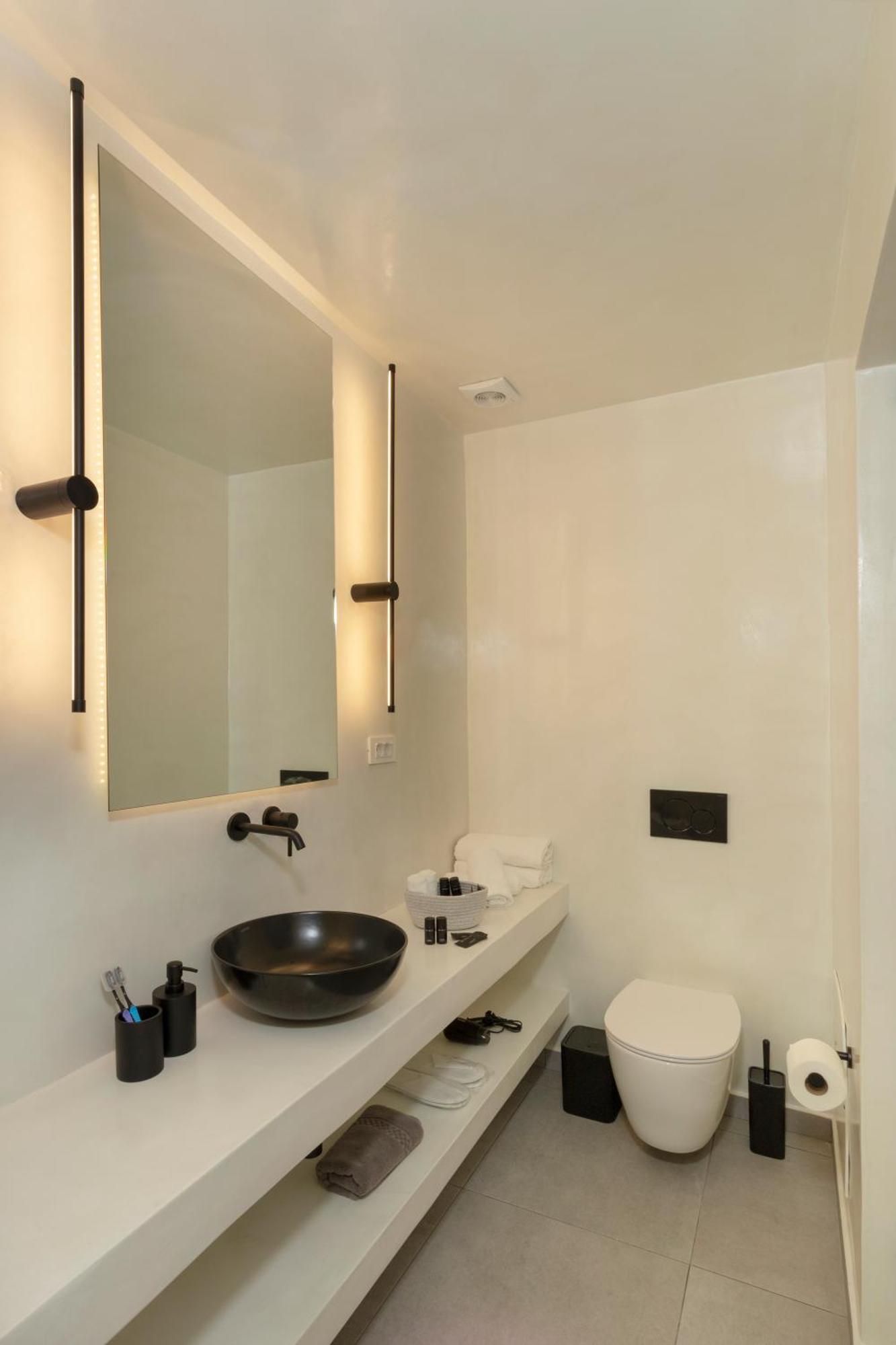 Linea Luxury Suites Fira  Exterior foto